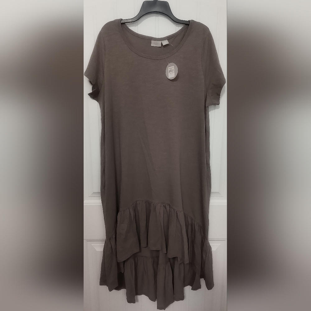 New Beige Ruffle Dress / Size 2X